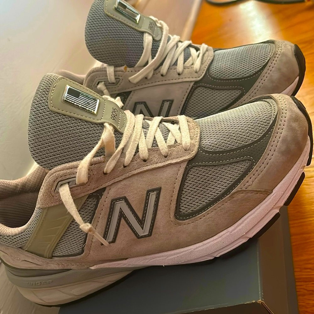 New Balance 990v5 Grey Castlerock Size 10 Men’s ybo